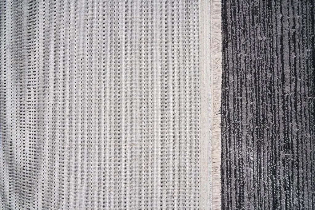 Spectre - Image 4